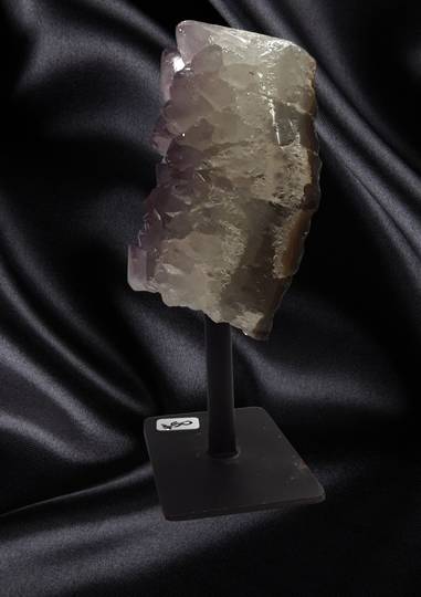 Amethyst Crystal On Stand (amloppop10) image 0